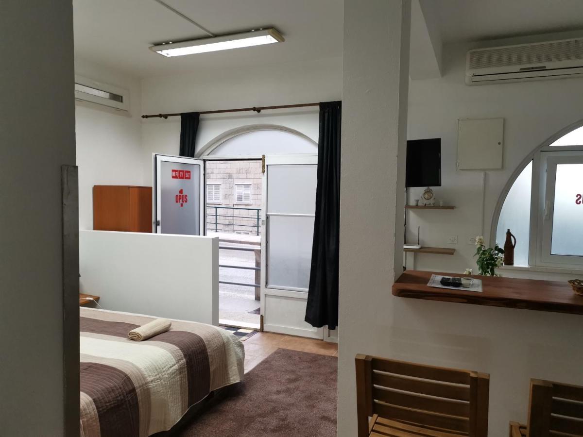 Apartment Opus One - Private Parking *